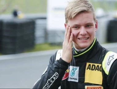 Στα βήματα του πατέρα του - Πρωταθλητής στην F3 o γιος του Μίκαελ Σουμάχερ